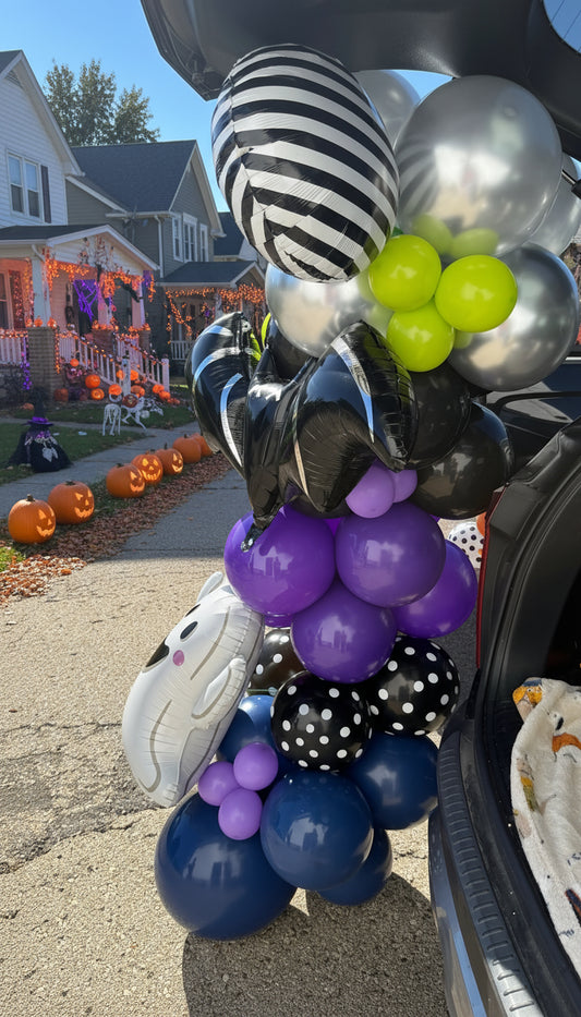 Trunk or Treat Halloween Balloon Garland